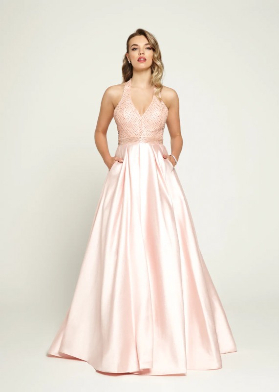 this a lovely prom dress with pockets in pink a size 16  (also the last one )