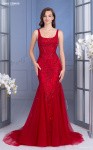 What every girl wants - a sparkling lace fishtail! This stunning gown has a rounded square neck and 