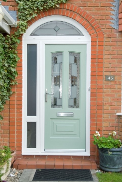 White Arched Frame with Chartwell Green Door