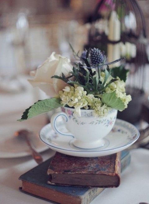 Teapots, teacups and bottles