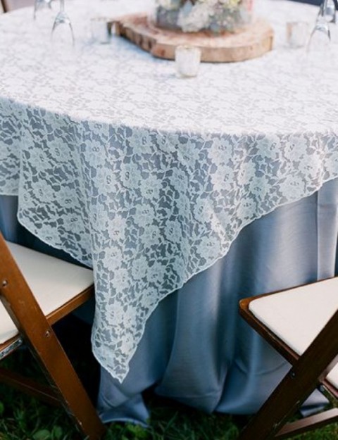 Hessian and lace linen