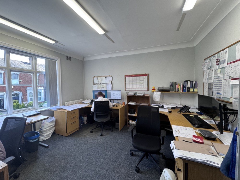 26 West Cliff, Preston  PR1 8HU