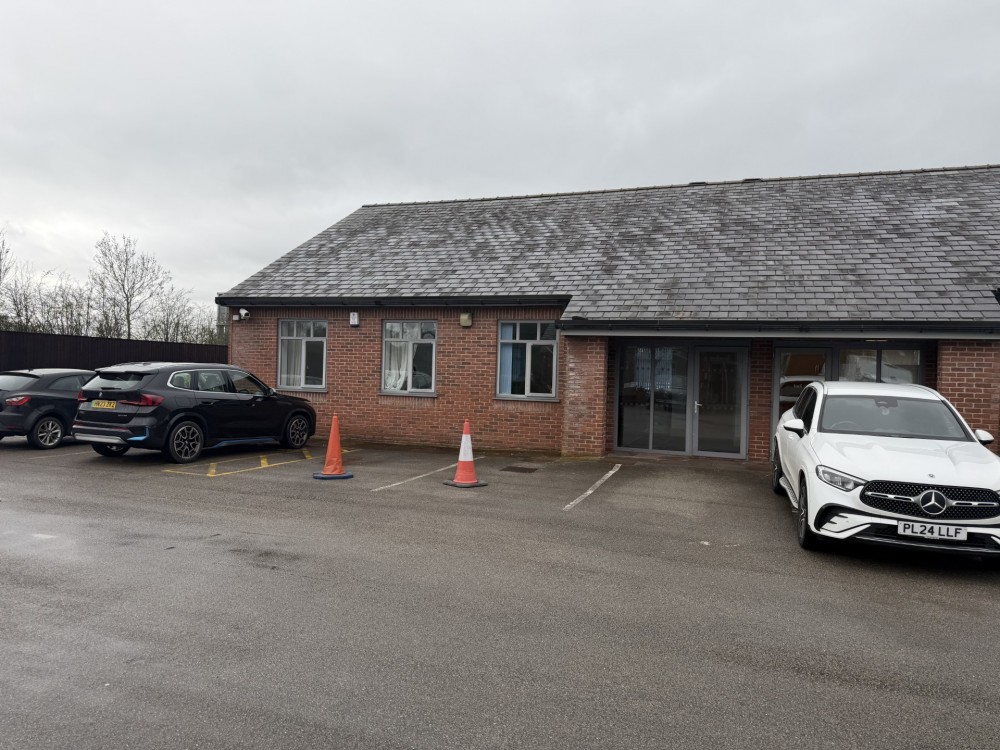 Unit 8 Bartle Court Business Village, Rosemary Lane, Bartle, Preston PR4 0HF