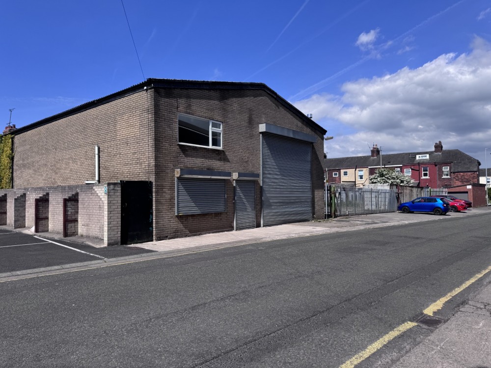 Milton House, Winery Lane, Walton le Dale, Preston  PR5 4AR