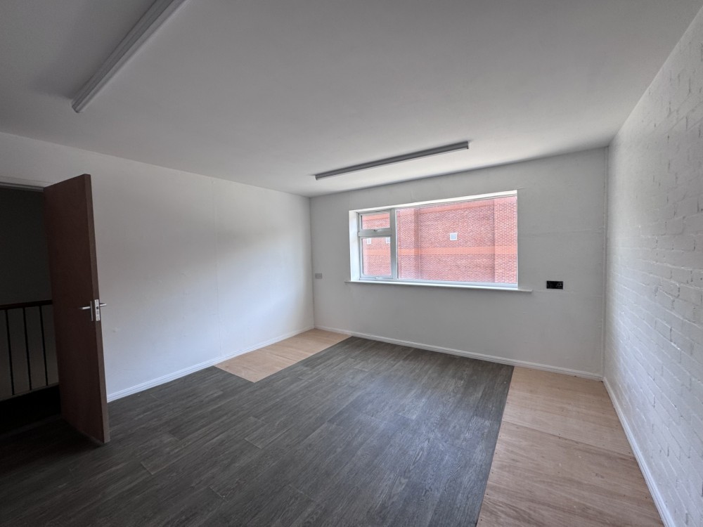 Milton House, Winery Lane, Walton le Dale, Preston  PR5 4AR