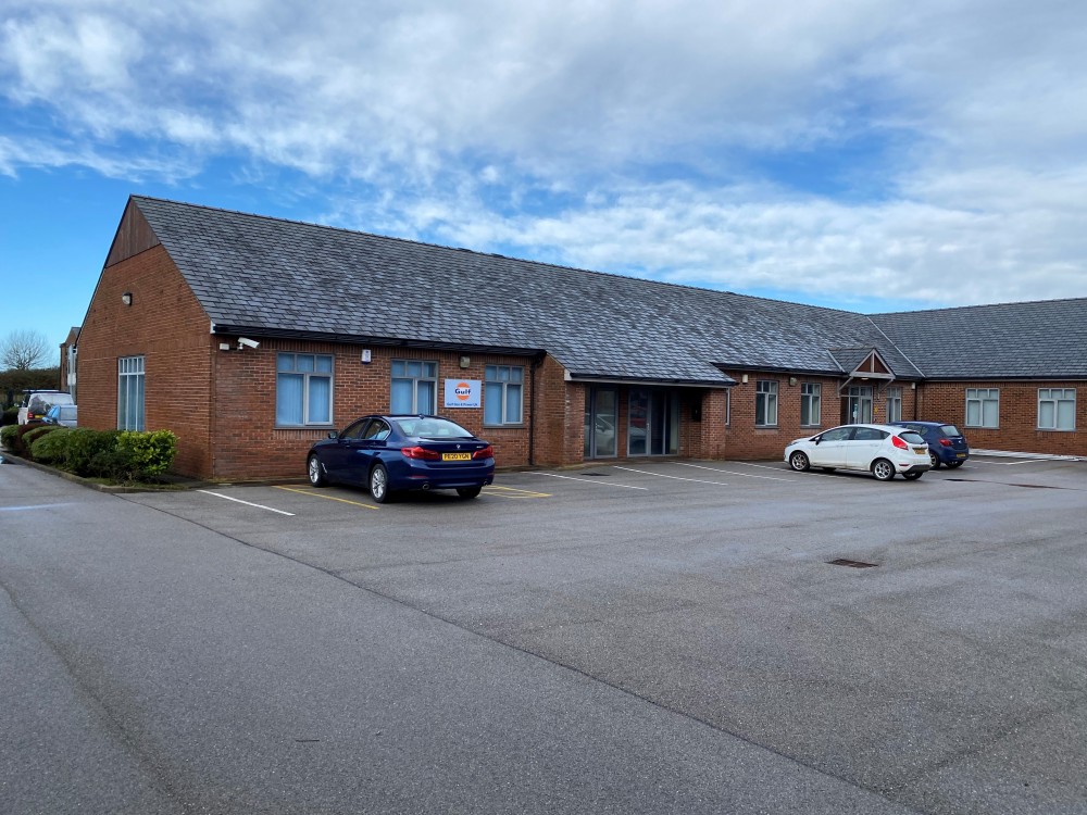 Unit 8 Bartle Court Business Village, Rosemary Lane, Bartle, Preston  PR4 0HF