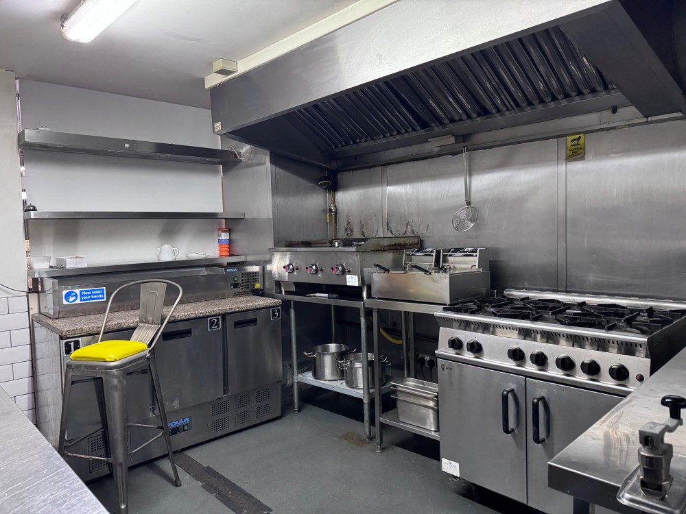 65 Clifton Street, Lytham  FY8 5ER