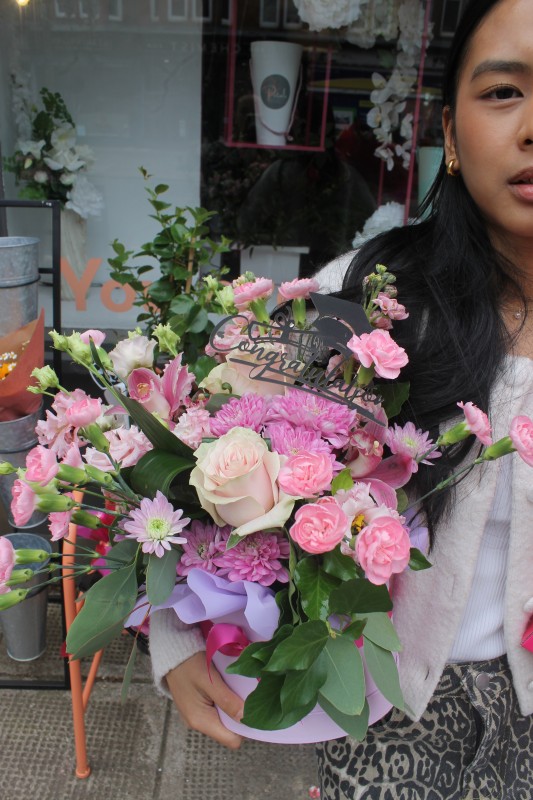 Graduation Hat Box of Flowers