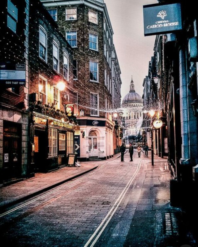 Late Night Christmas Shopping
